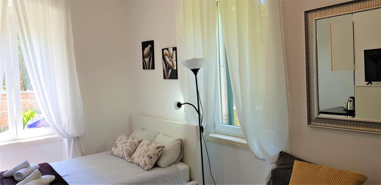 Beach City Pearls Apartments Сплит Экстерьер фото