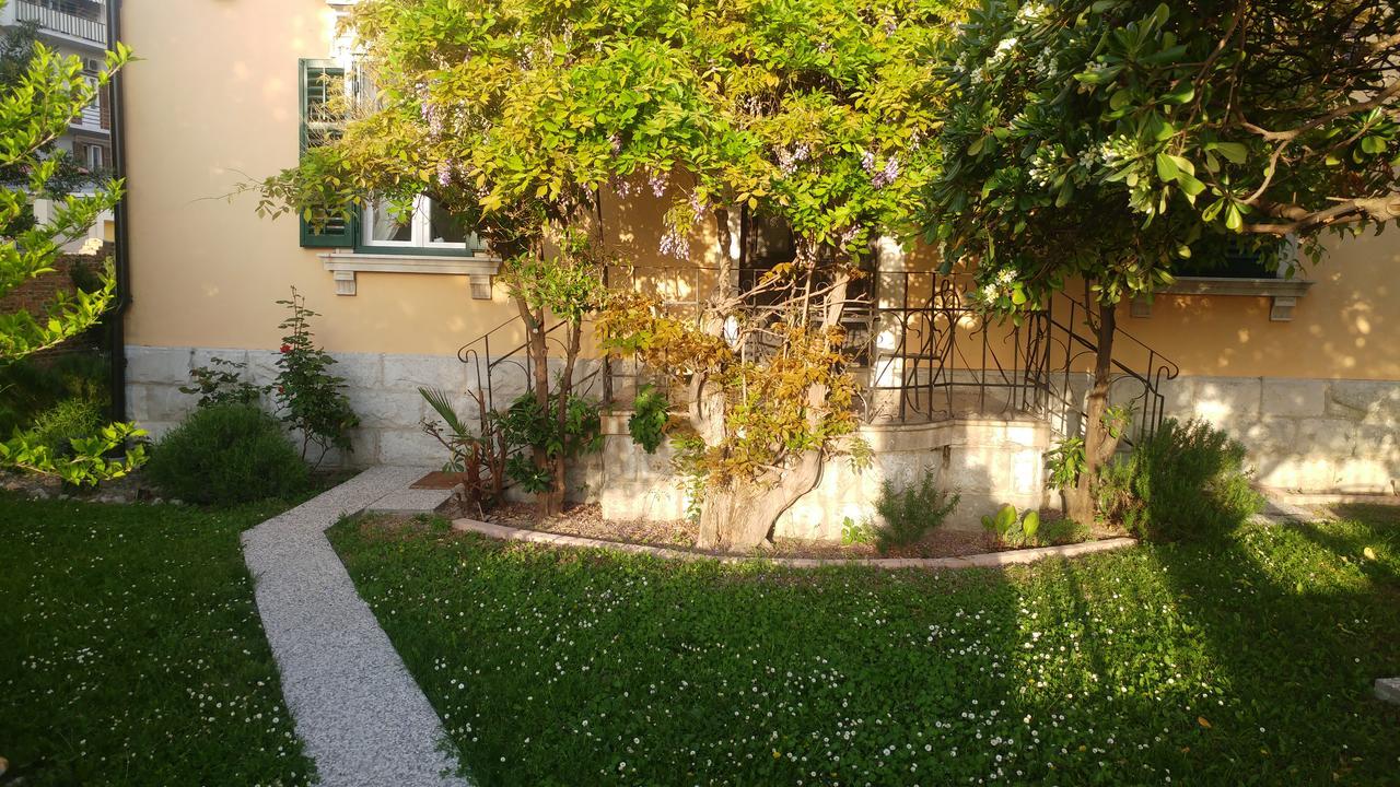 Beach City Pearls Apartments Сплит Экстерьер фото